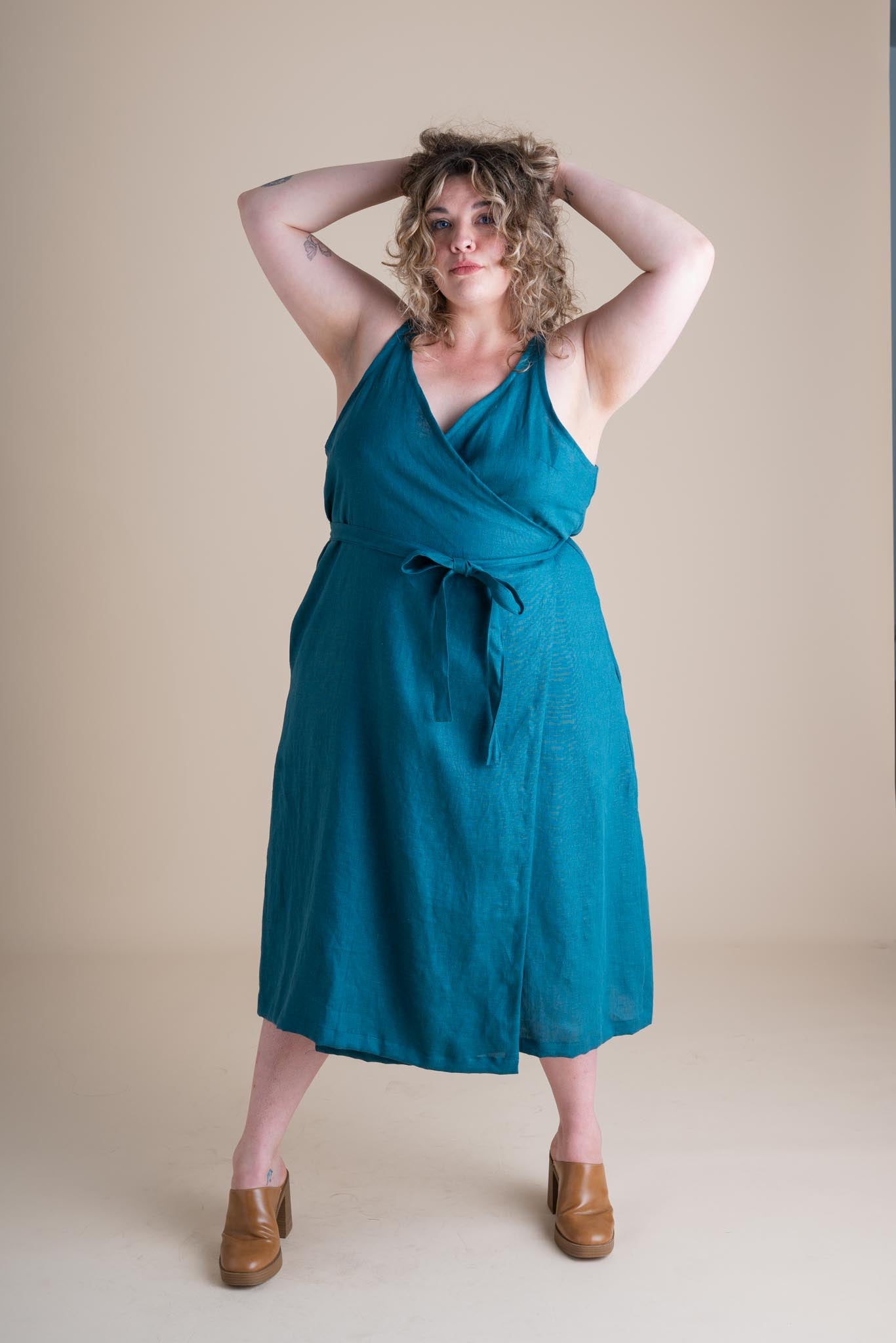 Amber is wearing a size XXL.