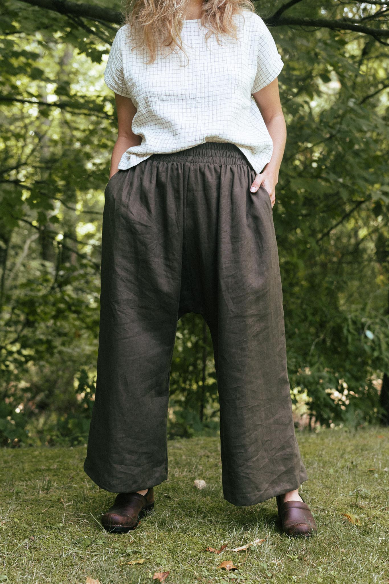 Weekend Pants (Updated) in Lichen