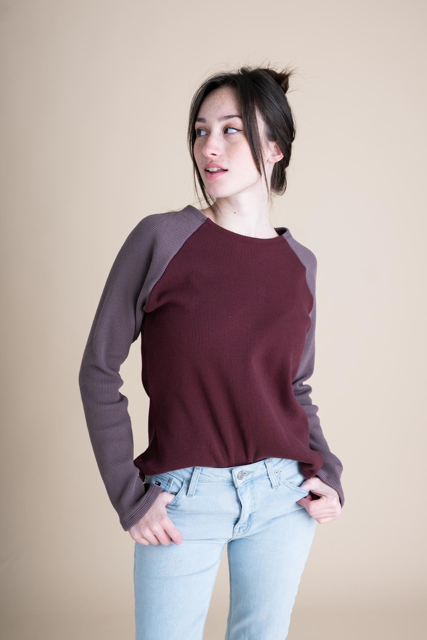 Hannah is wearing a size M.