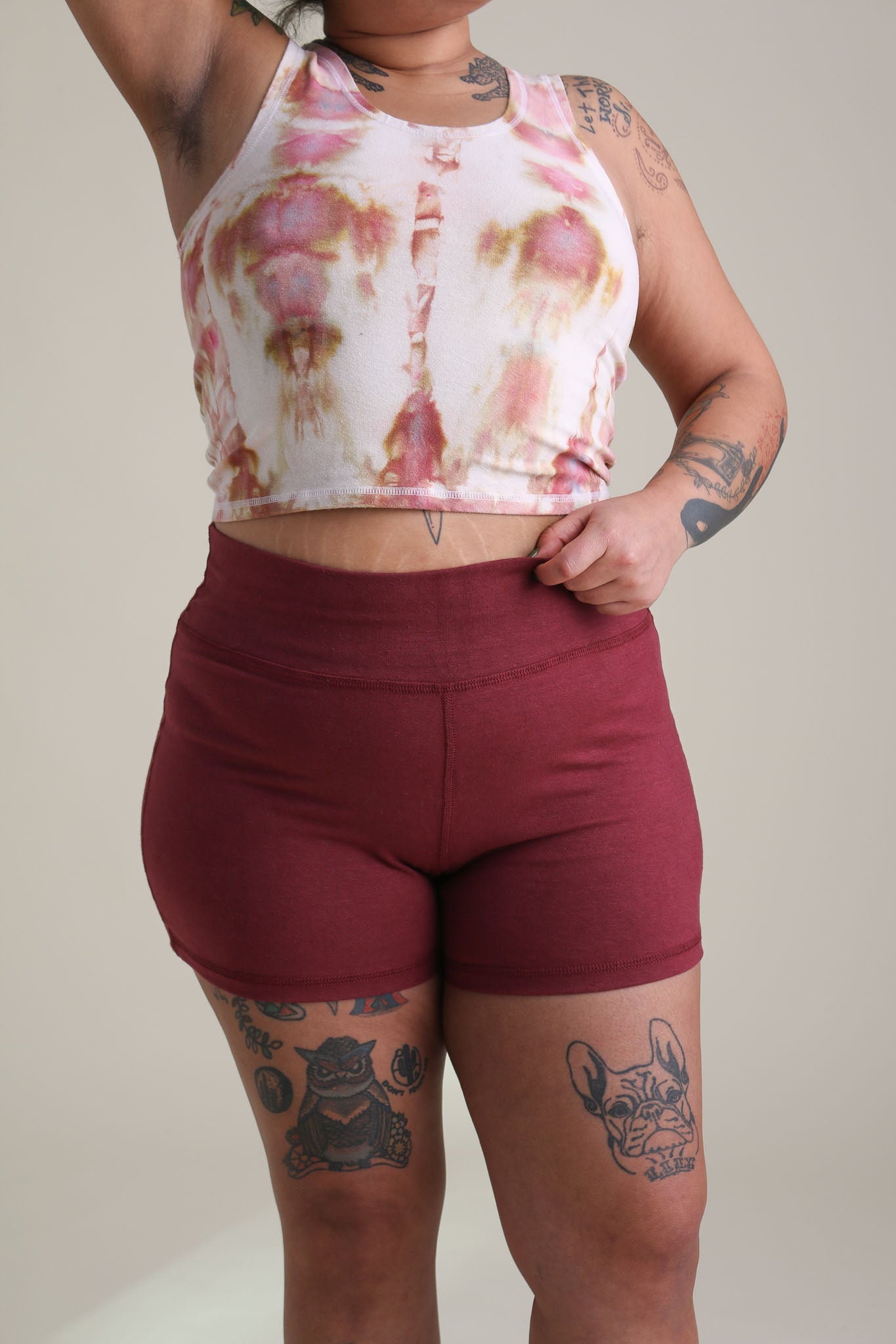 Yoga Shorts in Cranberry – Conscious Clothing