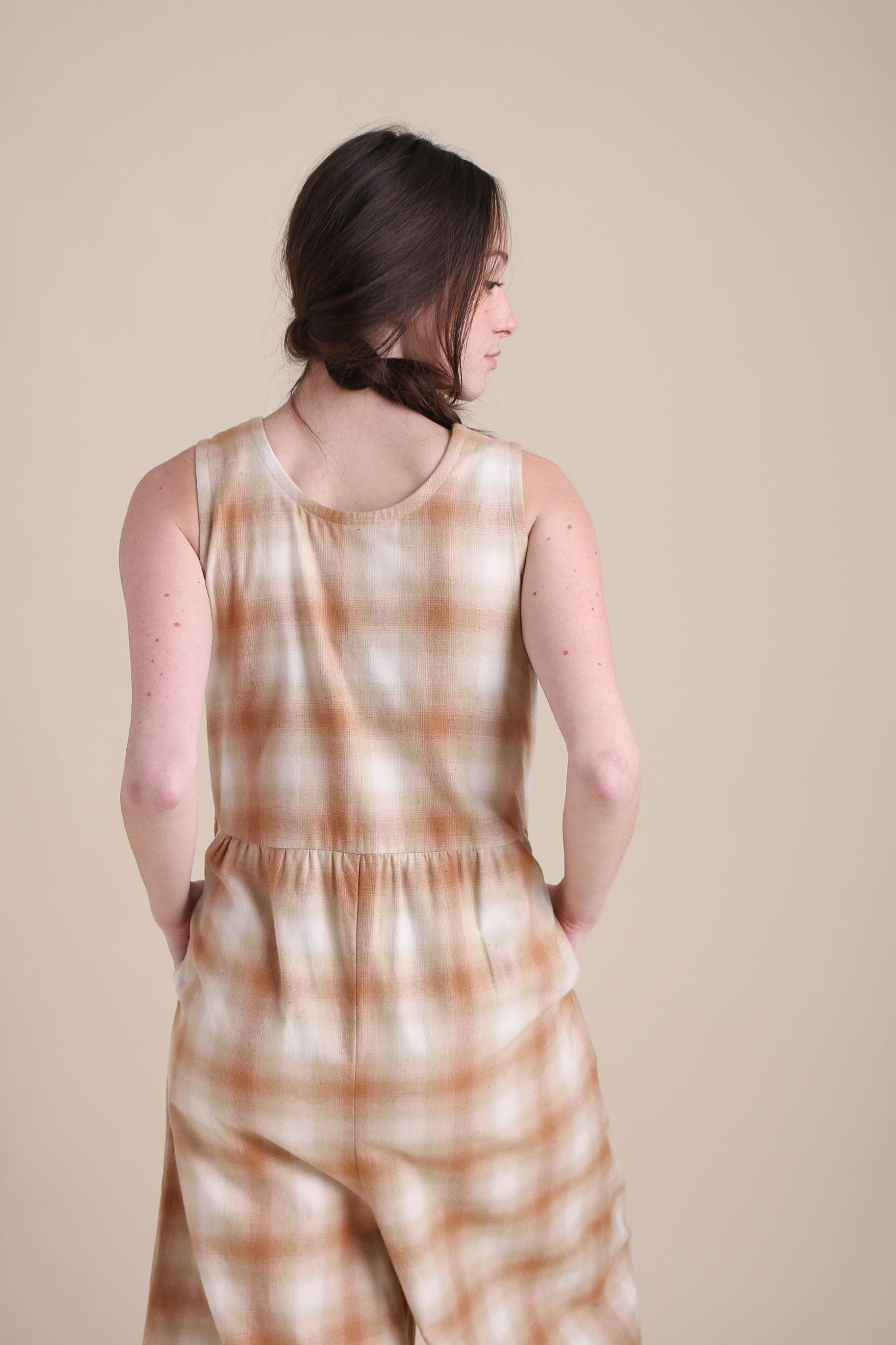 Hannah is wearing a size S.