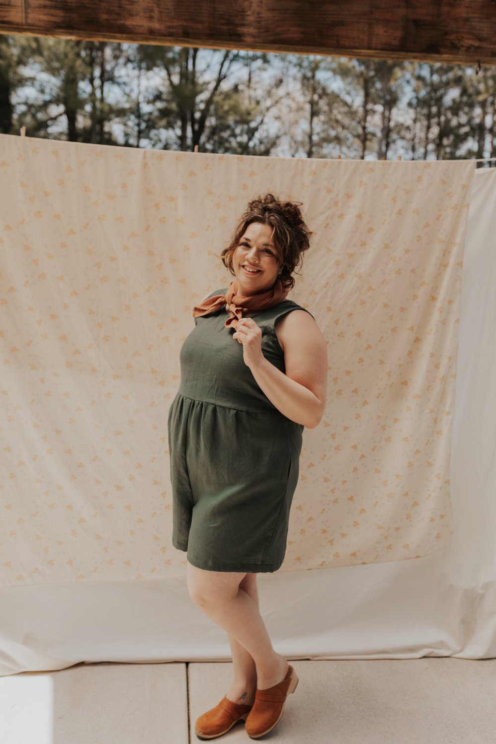 Amber is wearing a size M.