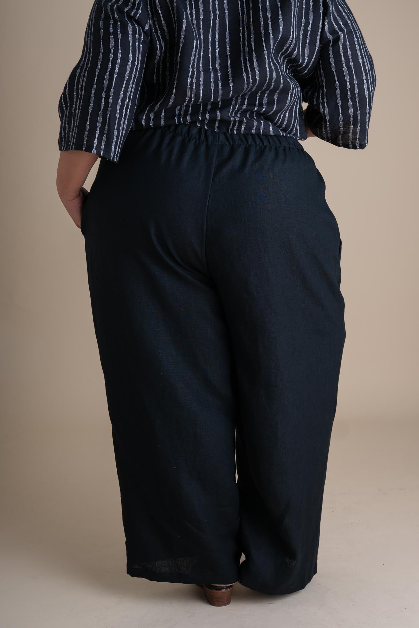 Elaina Pants (Updated) in Black
