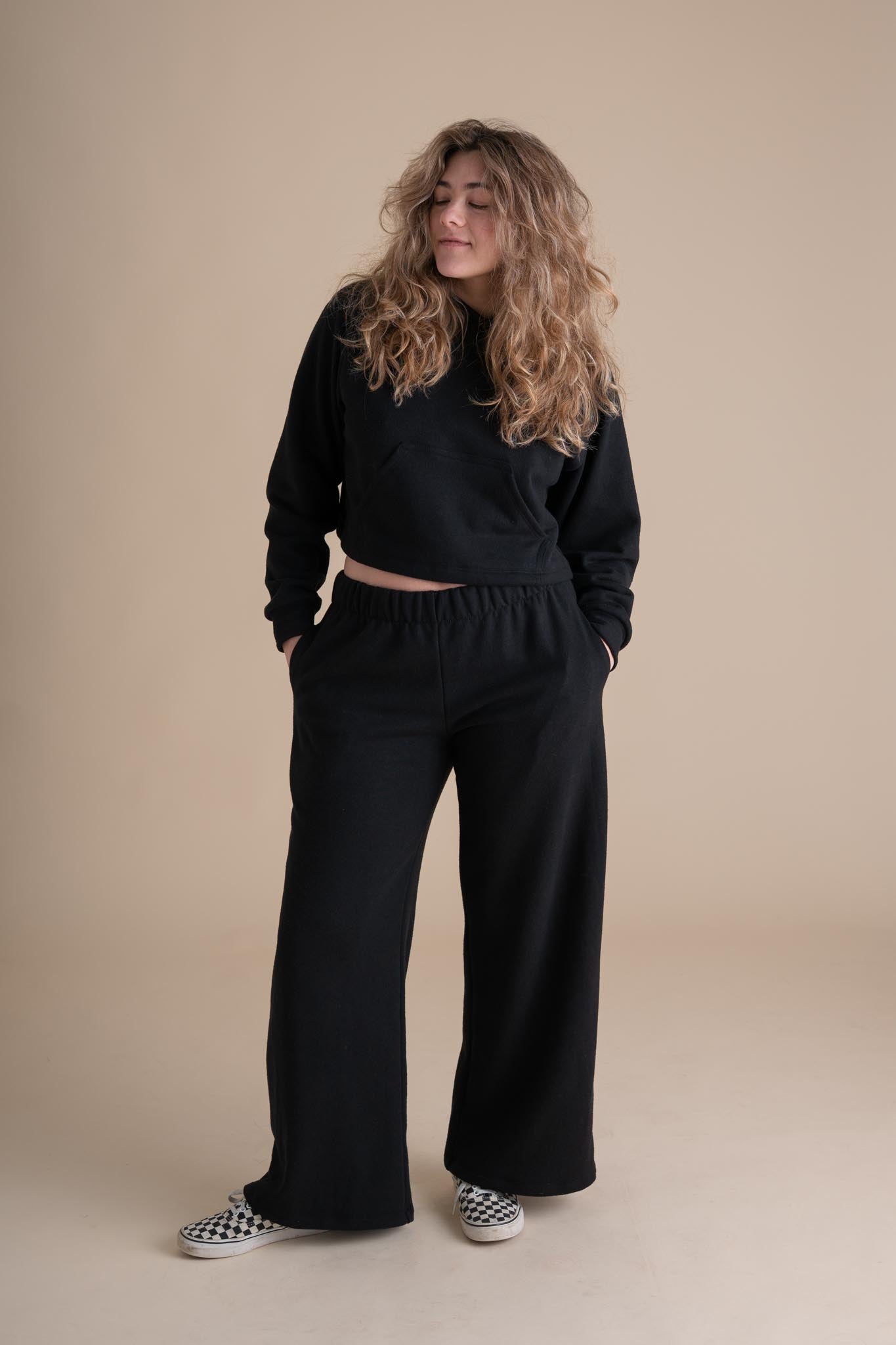 Retreat Pants in Black