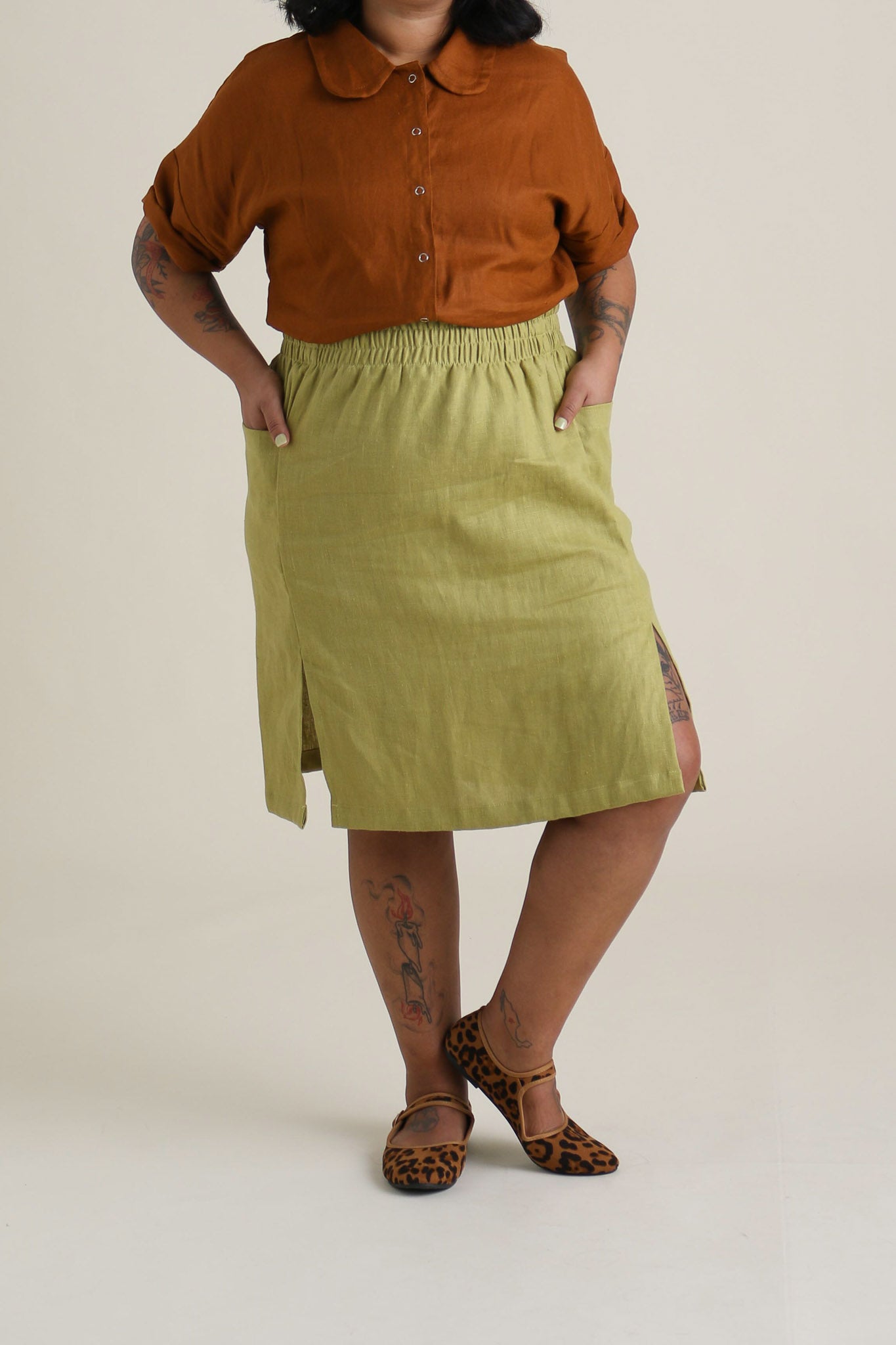 Esme is wearing a size XL.