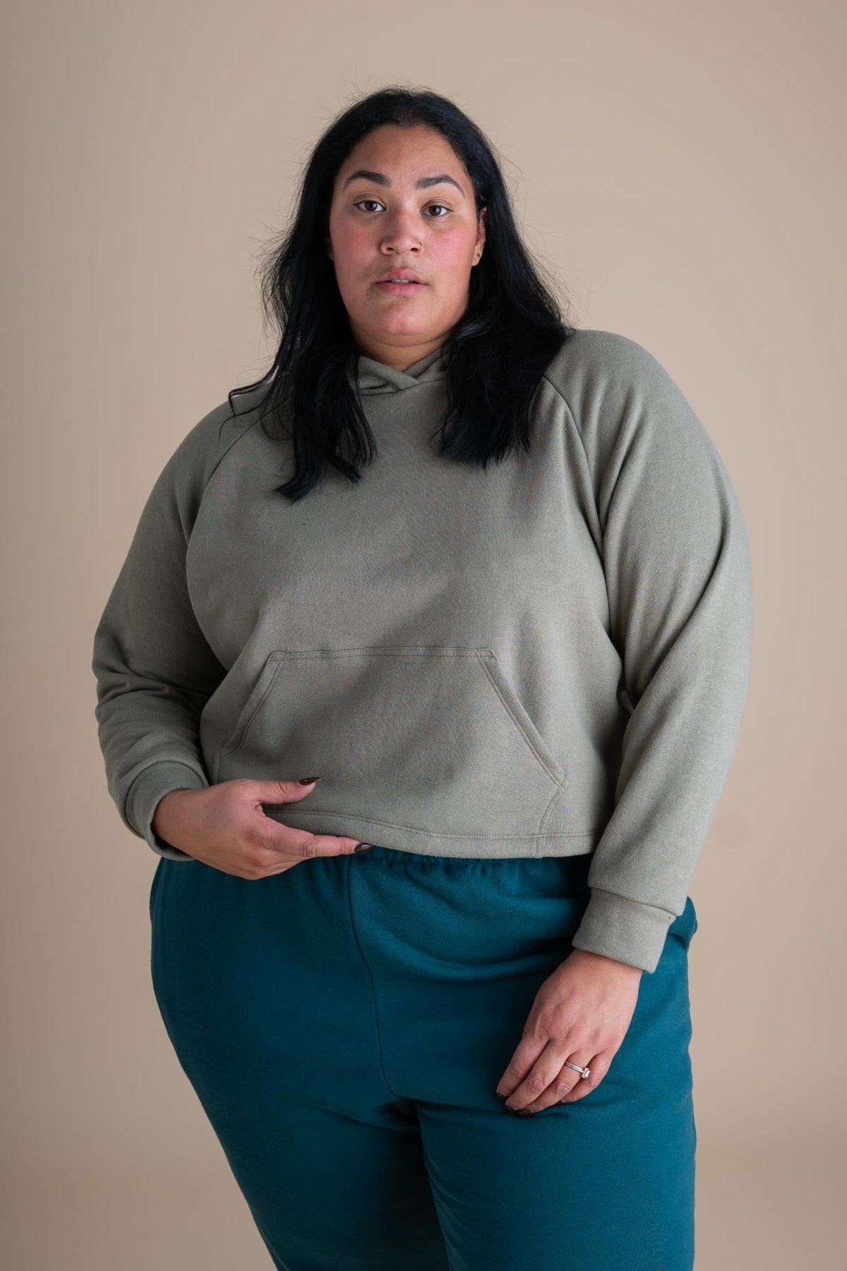 Larissa is wearing a size 3X Cropped.