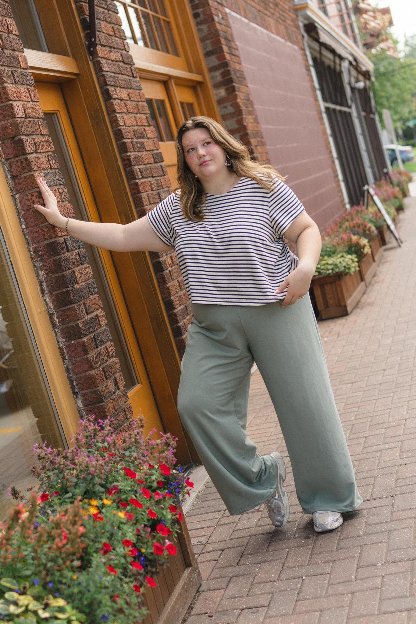 Lylee is wearing a size 3.