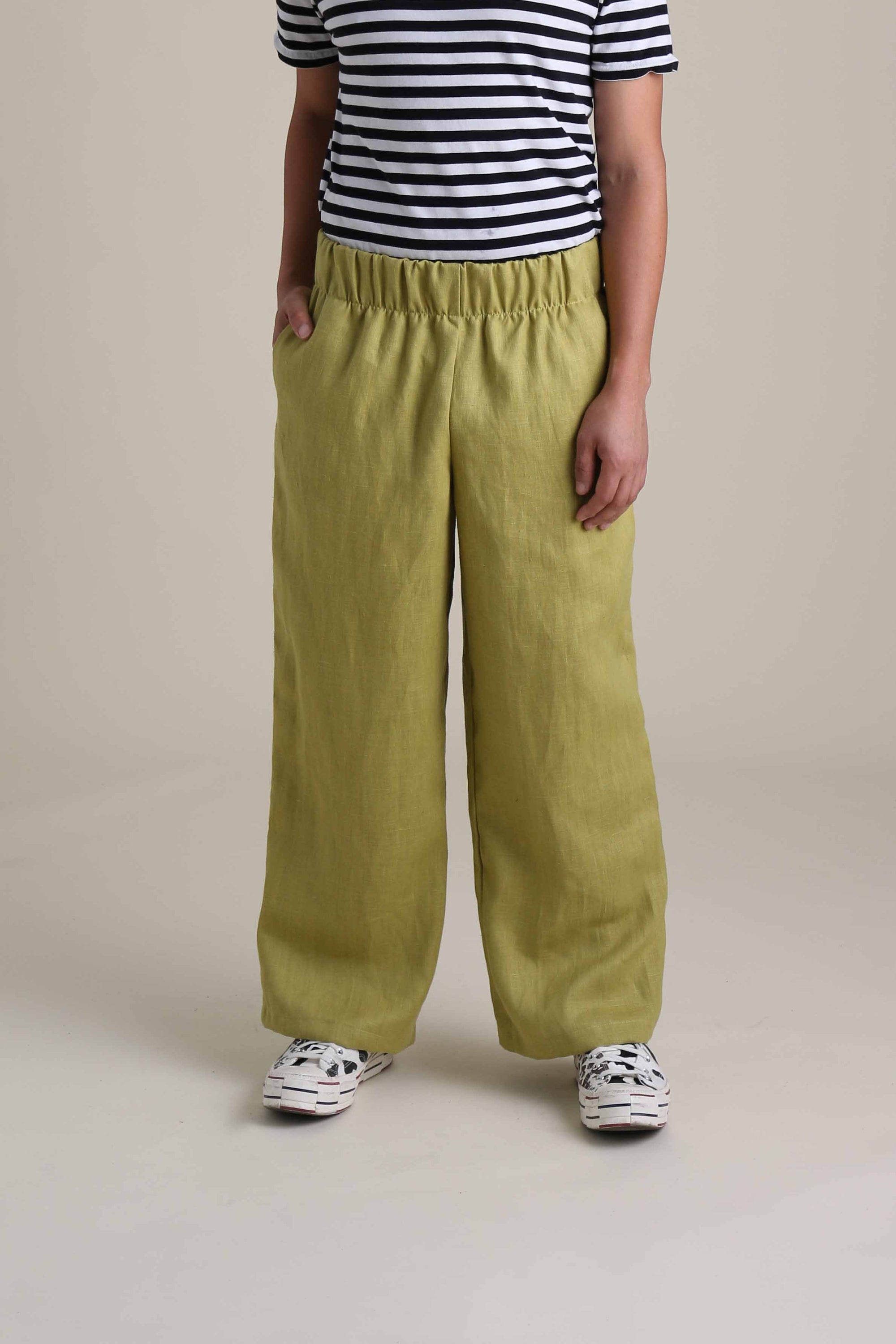 Michael is wearing a size 28" L.