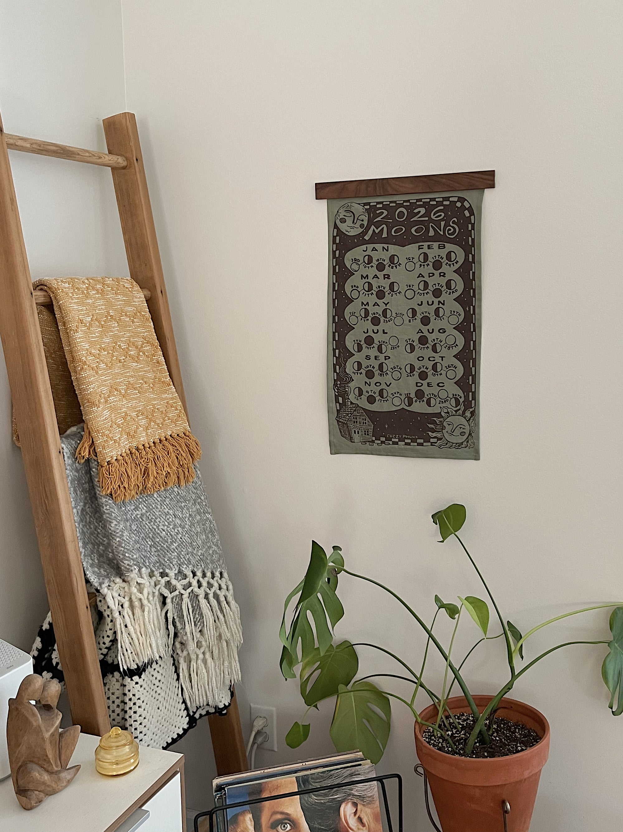 Moon Calendar in Mint Moon