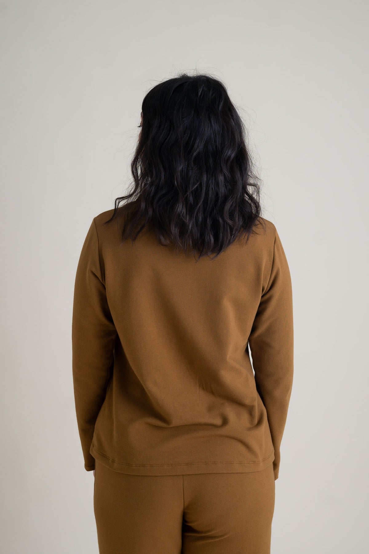 Lilah Stretch Cotton Gingham Top in Almond